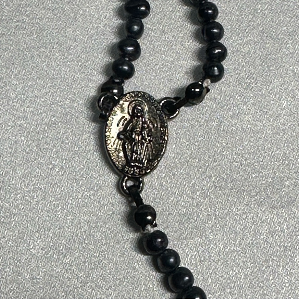 Handmade Genuine Pearl Rosary - Picture 9 of 14